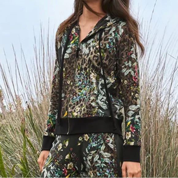 SOLD~Johnny Was Ash Bird Hoodie Sz L - Picture 5 of 5